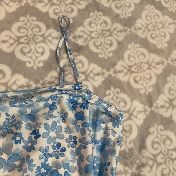 NWOT Forever 21 Blue Flower Slip Dress - Picture 2 of 5
